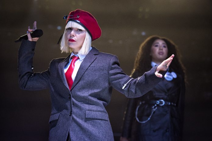 Paloma Faith - Haydock Park 01/07/22 © Melanie Smith